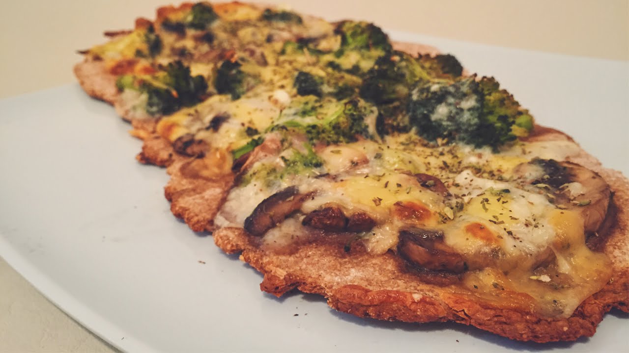 Receta de pizza integral de brocoli y champiñones // DAILY DISH