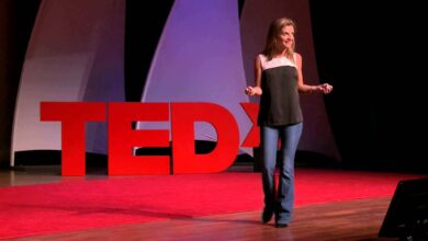 Lecciones del Hospital Mental | Glennon Doyle Melton | TEDxTraverseCity